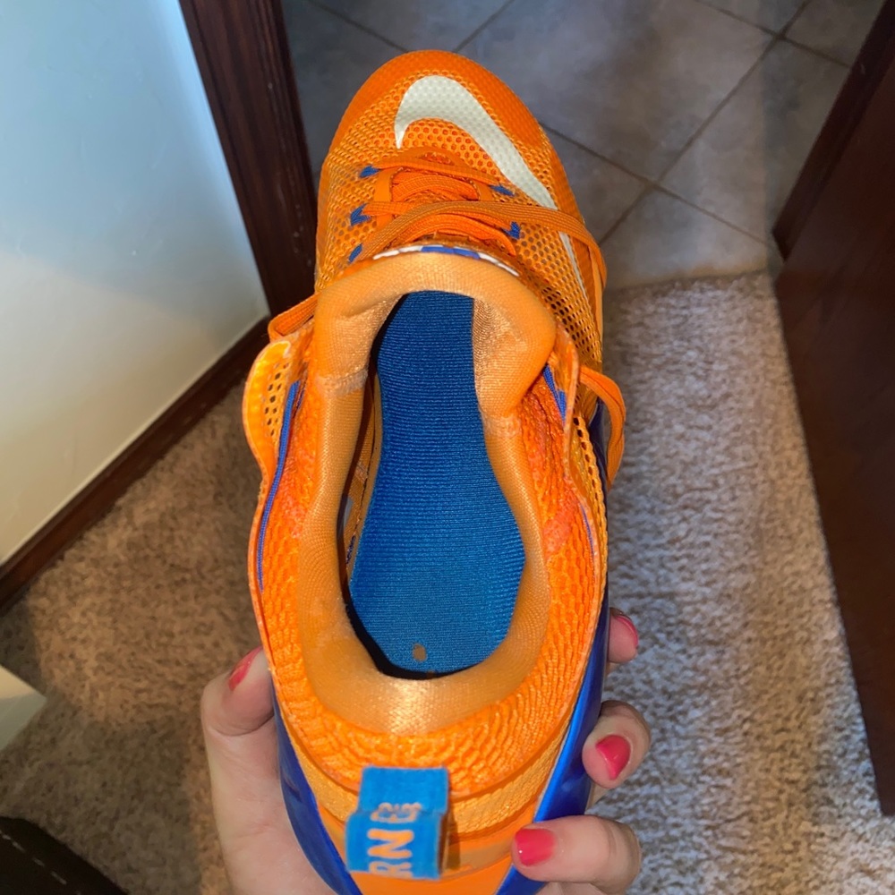 LEBRON XII LOW SHOES - Picture 8 of 8